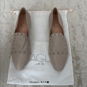 AGL NEW Women’s Studded Cream Flats Size 11 or 41 UK includes dust bag
